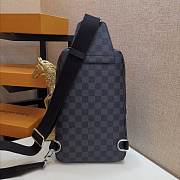 Louis Vuitton Avenue Sling Bag Taiga Leather M30801 Size 20 x 31 x 10 cm - 2