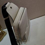Louis Vuitton Avenue Sling Bag Taiga Leather M30801 Size 30 x 31 x 10 cm - 6
