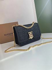 Burberry Small Quilted Tb Bag Black 80149221 Size 21 x 6 x 16 cm - 6