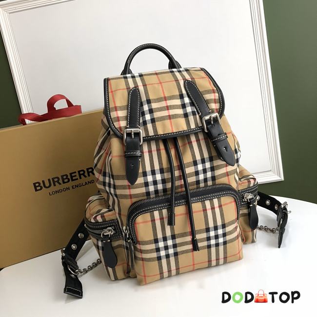 Burberry Backpack Vintage Check 02 Size 22 x 33 cm - 1