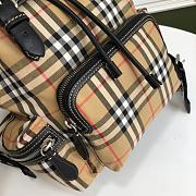Burberry Backpack Vintage Check 02 Size 22 x 33 cm - 2