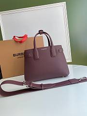 Burberry Small Banner in Bordeaux Grain Leather Size 26 x 12 x 19 cm - 5