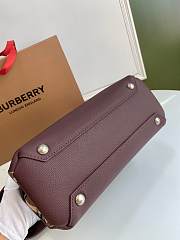 Burberry Small Banner in Bordeaux Grain Leather Size 26 x 12 x 19 cm - 4
