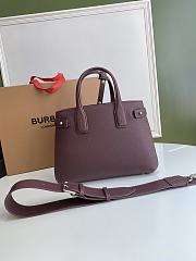 Burberry Small Banner in Bordeaux Grain Leather Size 26 x 12 x 19 cm - 2