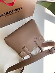 Burberry Small Banner in Beige Grain Leather Size 26 x 12 x 19 cm - 4