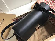 Burberry Medium Leather TB Bag Black Size 25.5 x 6.5 x 18.5 cm - 3