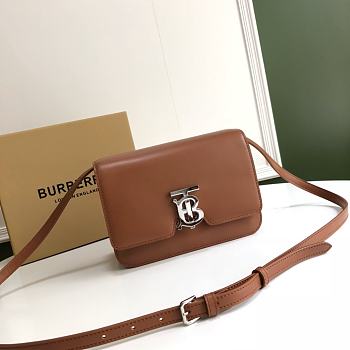 Burberry Small Leather TB Bag Brown Size 21 x 16 x 6 cm