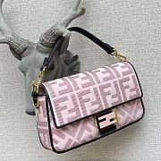 Fendi Baguette Light Pink 8BR600 Size 26 x 13 x 6 cm - 3