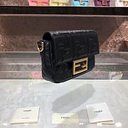Fendi Baguette Black Leather Bag 8BS017 Size 18 x 11 x 4 cm - 4