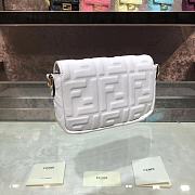 Fendi Baguette White Leather Bag 8BS017 Size 18 x 11 x 4 cm - 5