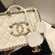 Chanel Small Chain Around CC Filigree Vanity Bag White AS1785 Size 18 cm - 2