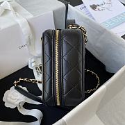 Chanel Vanity Bag Lambskin & Gold-Tone Metal Black AS2900 18 cm - 6
