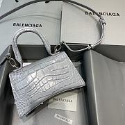 Balenciaga Hourglass XS Top Handle in Gray Crocodile 5928331 Size 19 cm - 6