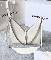 Givenchy Small Cut Out Bag With Chain White Size 27 x 27 x 6 cm - 1