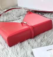 Givenchy Small Cut Out Bag With Chain Red Size 27 x 27 x 6 cm - 2