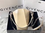 Givenchy Mini Antigona Vertical Bag Creme 20 x 10 x 8.5 cm - 6
