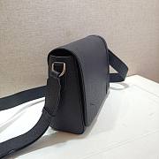 Louis Vuitton New Flap Messenger Black M30807 Size 28.3 x 18.3 x 4.3 cm - 5