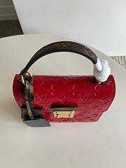 Louis Vuitton Spring Street Red Handbag M90375 Size 17 x 16 x 8.5 cm - 2