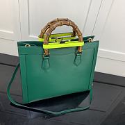 Gucci Diana Medium Tote Bag Green 655658 Size 35 x 30 x 14 cm - 4