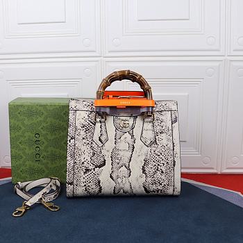 Gucci Diana Small Python Tote Bag 660195 Size 27 x 24 x 11 cm