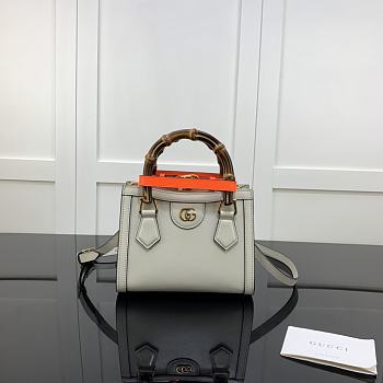 Gucci Diana Mini Tote Bag White 655661 Size 20 x 16 x 10 cm