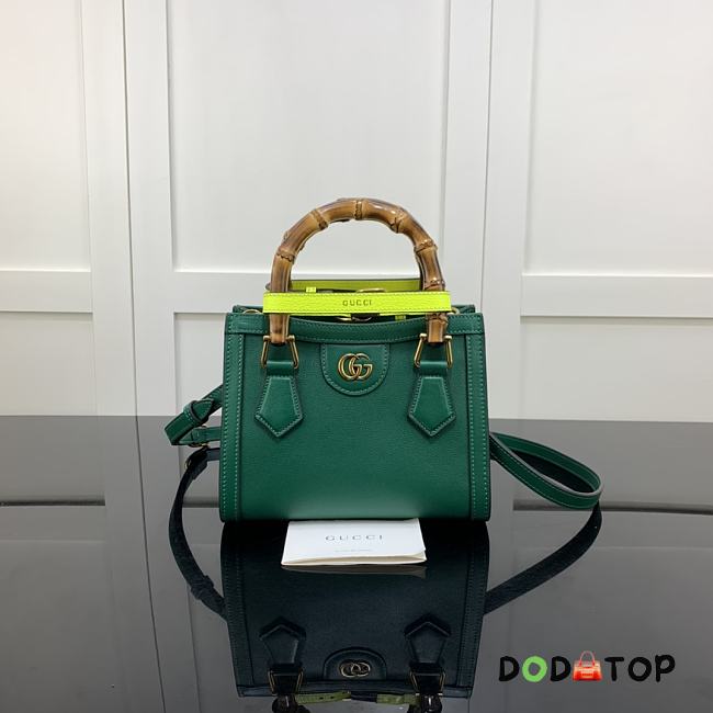Gucci Diana Mini Tote Bag Green 655661 Size 20 x 16 x 10 cm - 1