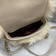 Chanel Mini Flap Bag Shearling Lambskin White AS2885 Size 15 × 11 × 4.5 cm - 5