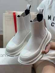 Alexander McQueen Boots Leather in White - 5