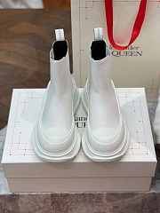 Alexander McQueen Boots Leather in White - 4