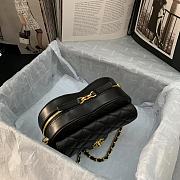Chanel Heart Shaped Pre-spring 2022 Black Size 20 × 17 × 6.5 cm - 4