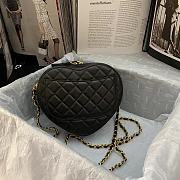 Chanel Heart Shaped Pre-spring 2022 Black Size 20 × 17 × 6.5 cm - 2