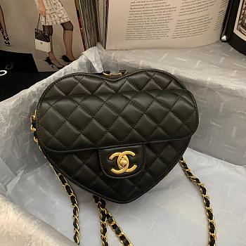 Chanel Heart Shaped Pre-spring 2022 Black Size 20 × 17 × 6.5 cm