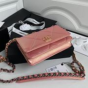 Chanel 19 Wallet On Chain 2021 Pink AP0957 Size 19 x 12.3 x 3.5 cm - 6