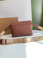 Burberry Check Note Crossbody Bag 80211111 Size 25 x 8.5 x 18 cm - 5