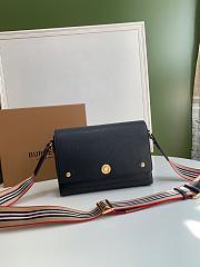 Burberry Check Note Crossbody Bag Black 80211101 Size 25 x 18 x 8.5 cm - 1