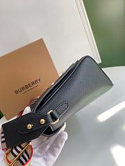Burberry Check Note Crossbody Bag Black 80211101 Size 25 x 18 x 8.5 cm - 5