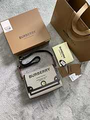 Burberry Horseferry Print Crossbody Bag 80398631 Size 25 x 8.5 x 18 cm - 1