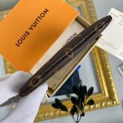 Louis Vuitton Key Pouch Monogram Canvas M62650 Size 12 x 7 x 1.5 cm - 6