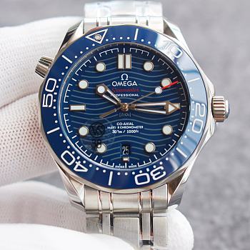 Omega Seamaster Diver 300m Co‑Axial Master Chronometer Blue 42 mm