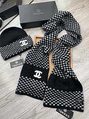 Chanel Set Hat and Scarf Black - 2