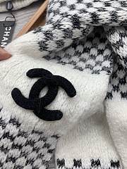 Chanel Set Hat and Scarf White - 2
