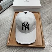 NY Yankees Hat White - 1