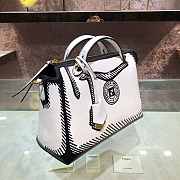 Fendi Iconic By The Way Boston Medium Handbag Size 28 x 14 x 18 cm - 6