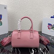 Prada Re-Edition 2005 Nylon Bag Pink 1BB846 Size 20 x 11 x 11.5 cm - 3