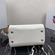 Prada Re-Edition 2005 Nylon Bag White 1BB846 Size 20 x 11 x 11.5 cm - 2