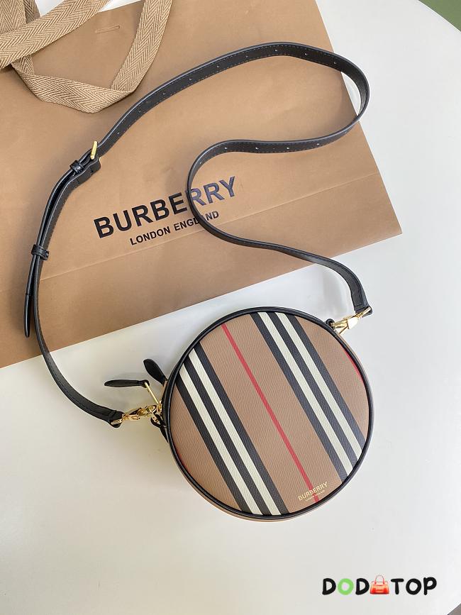 Burberry Icon Stripe E-Canvas Louise Bag 80272931 Size 17 x 7 x 17 cm - 1