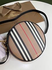 Burberry Icon Stripe E-Canvas Louise Bag 80272931 Size 17 x 7 x 17 cm - 4