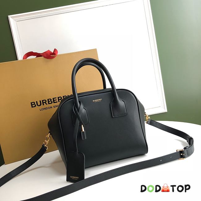 Burberry Cube Bag Black 8019359 Size 34 x 19 x 21 cm - 1