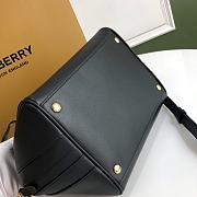 Burberry Cube Bag Black 8019359 Size 34 x 19 x 21 cm - 6