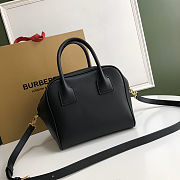 Burberry Cube Bag Black 8019359 Size 34 x 19 x 21 cm - 3